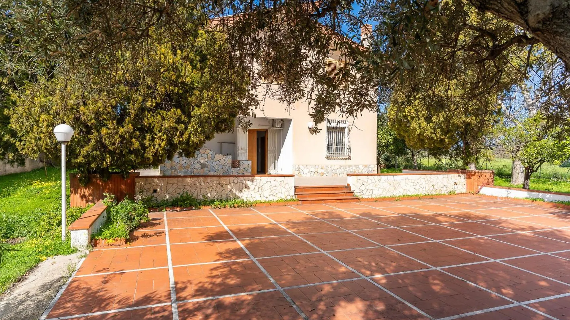 Casa Degli Ulivi - Apartments By Wonderful Italy 锡拉库扎